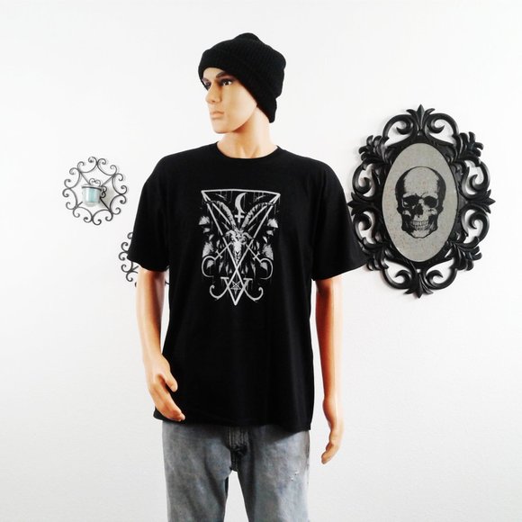 Sigil of Lucifer & Baphomet T-Shirt - Picture 2 of 4
